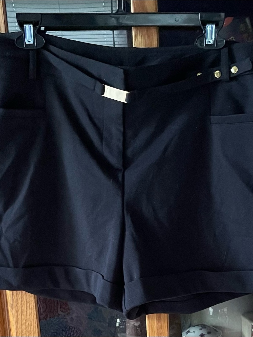 Jennifer Lopez Black Dress Shorts with Belt, NWT - Picture 3 of 9